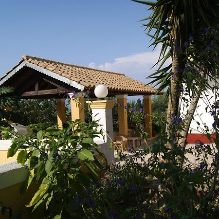 Villa Bouka Astrakeri Bagian luar foto