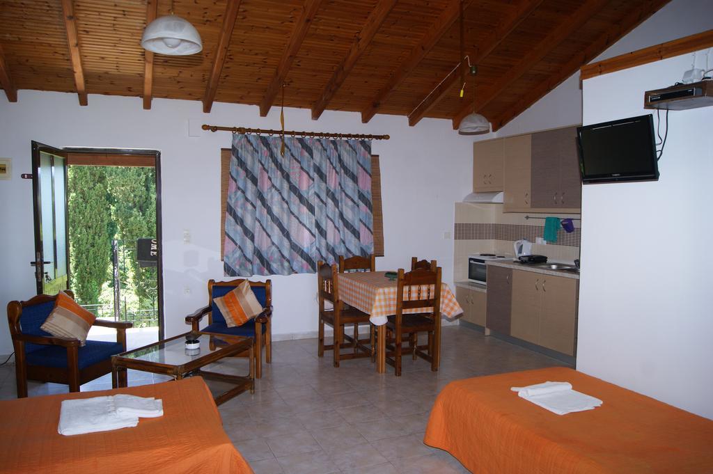 Villa Bouka Astrakeri Bagian luar foto
